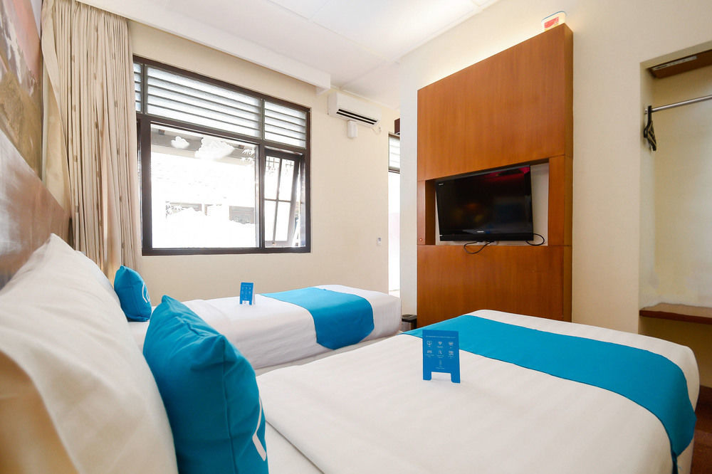 Lovender Guesthouse Malang Exterior foto